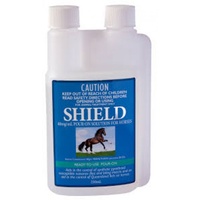 Pharmachem Shield Pour-On Buffalo Fly, Midges Repellent For Horse Equine  2 x 1 Litre