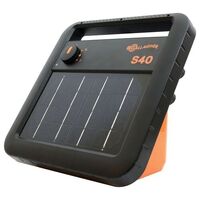Gallagher S40 (upto 5km) - Portable Solar Powered Fence Energizer